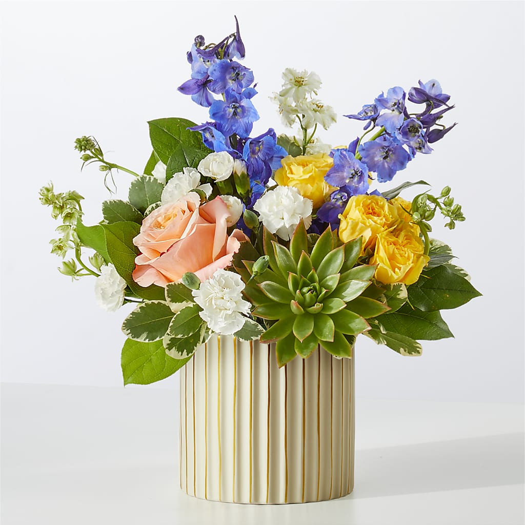 Cobalt Reverie Bouquet – SHAW'S, West Bridgewater MA