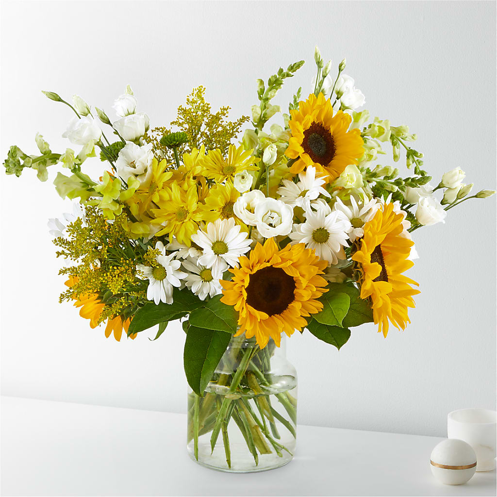 Hello Sunshine Bouquet – SHAW'S, West Bridgewater MA