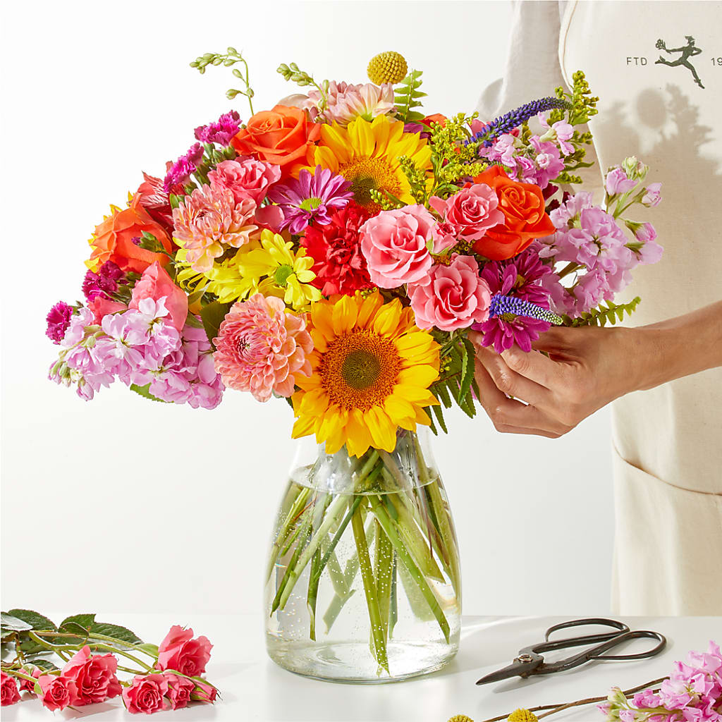 Cue the Confetti - A Florist Original – SHAW'S, West Bridgewater MA