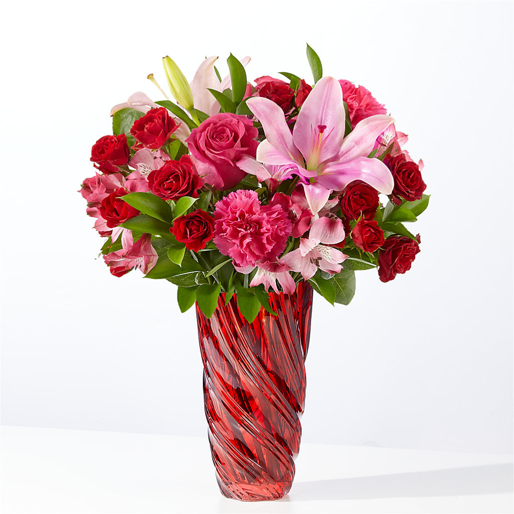 In Love Bouquet with Luxe Swirl Vase – SHAW'S, West Bridgewater MA