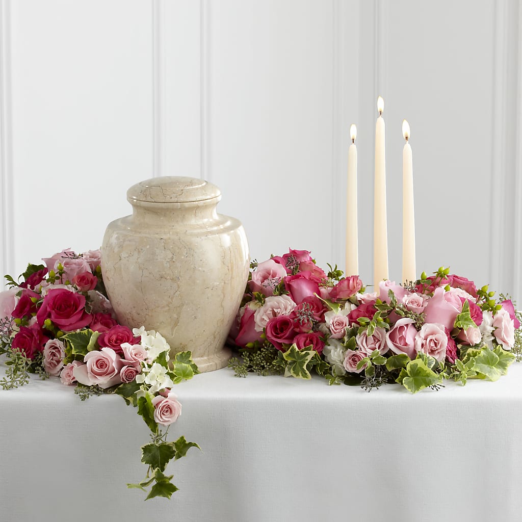 Remembrance Arrangement – SHAW'S, West Bridgewater MA