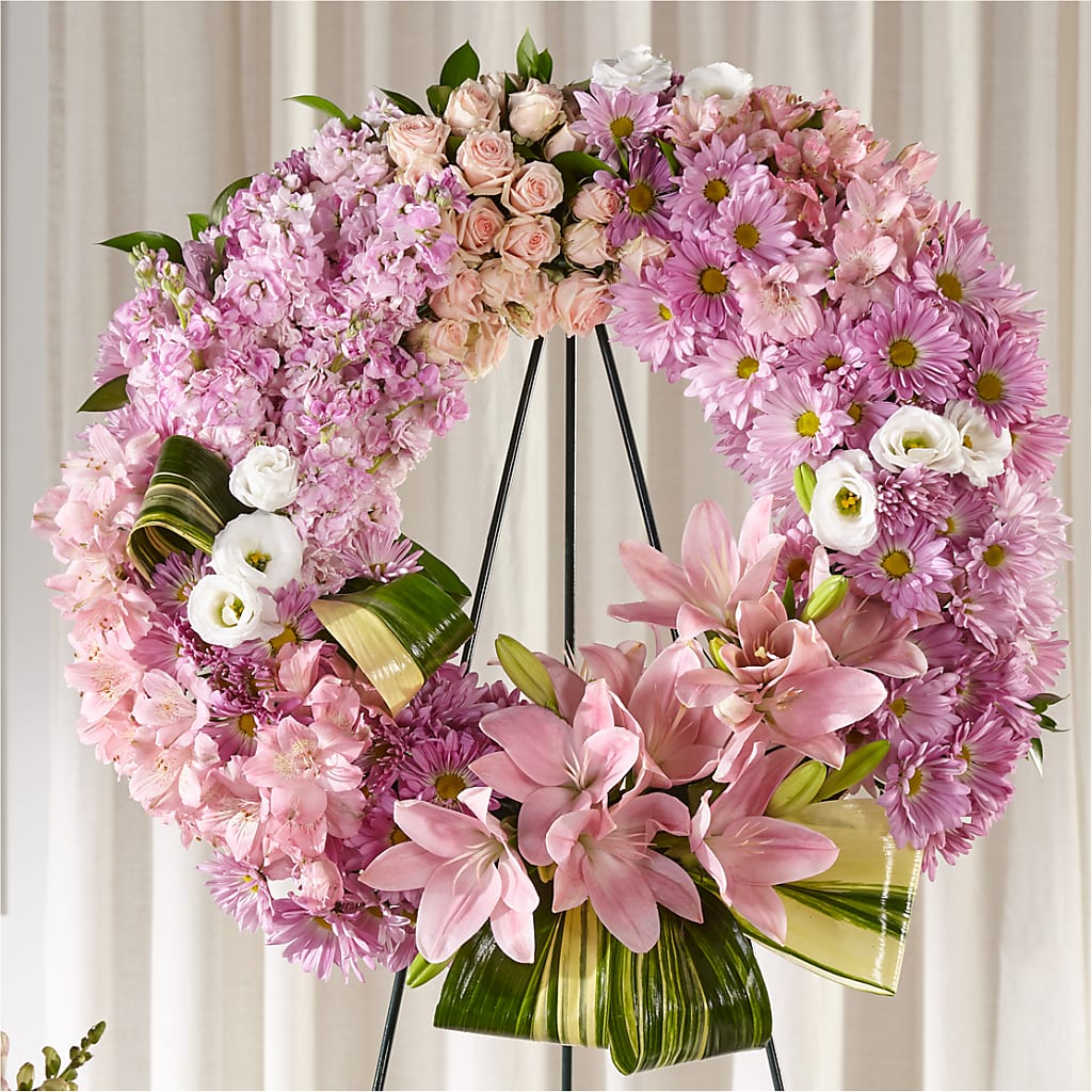 Gift of Warmth Wreath – SHAW'S, West Bridgewater MA