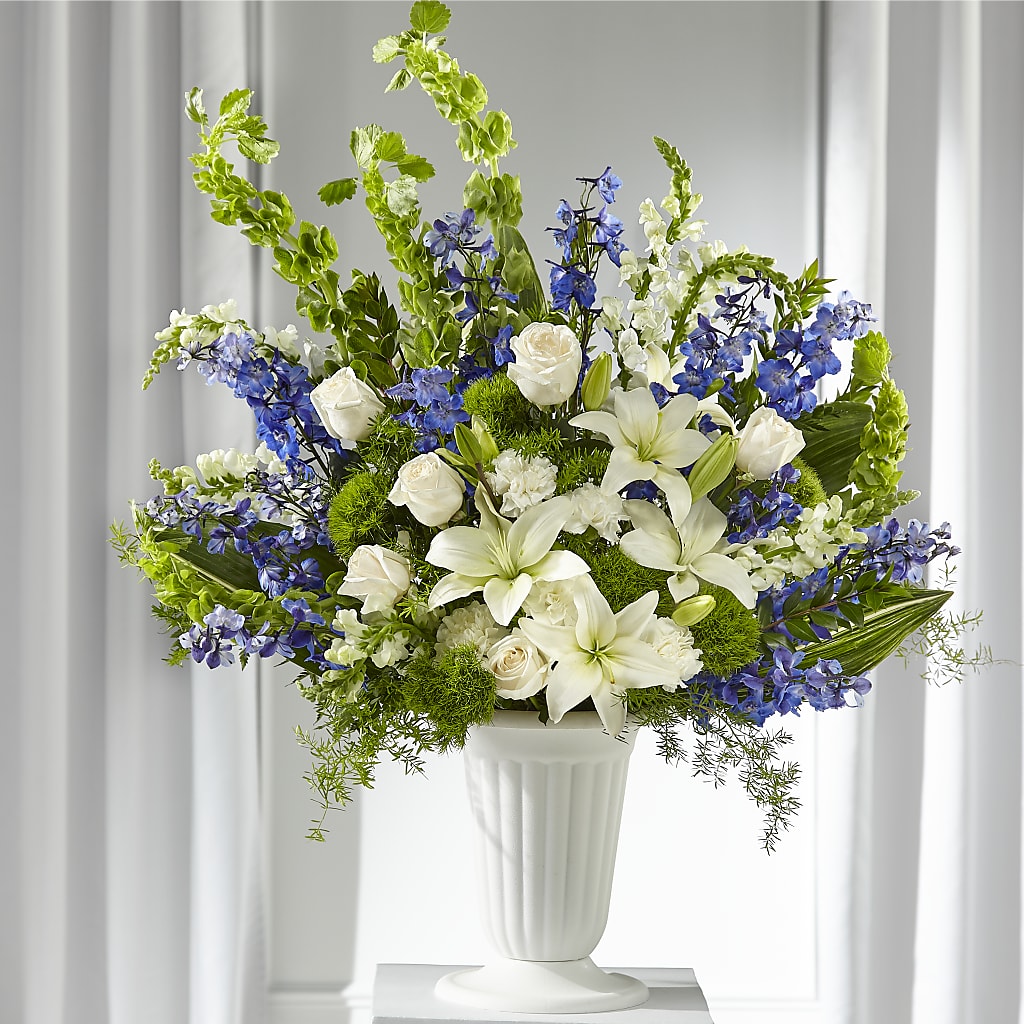 Heartfelt Hope Arrangement – SHAW'S, West Bridgewater MA