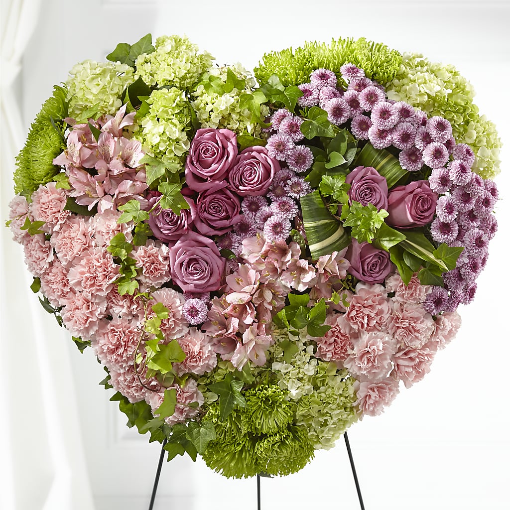 Heartwarming Standing Heart – SHAW'S, West Bridgewater MA