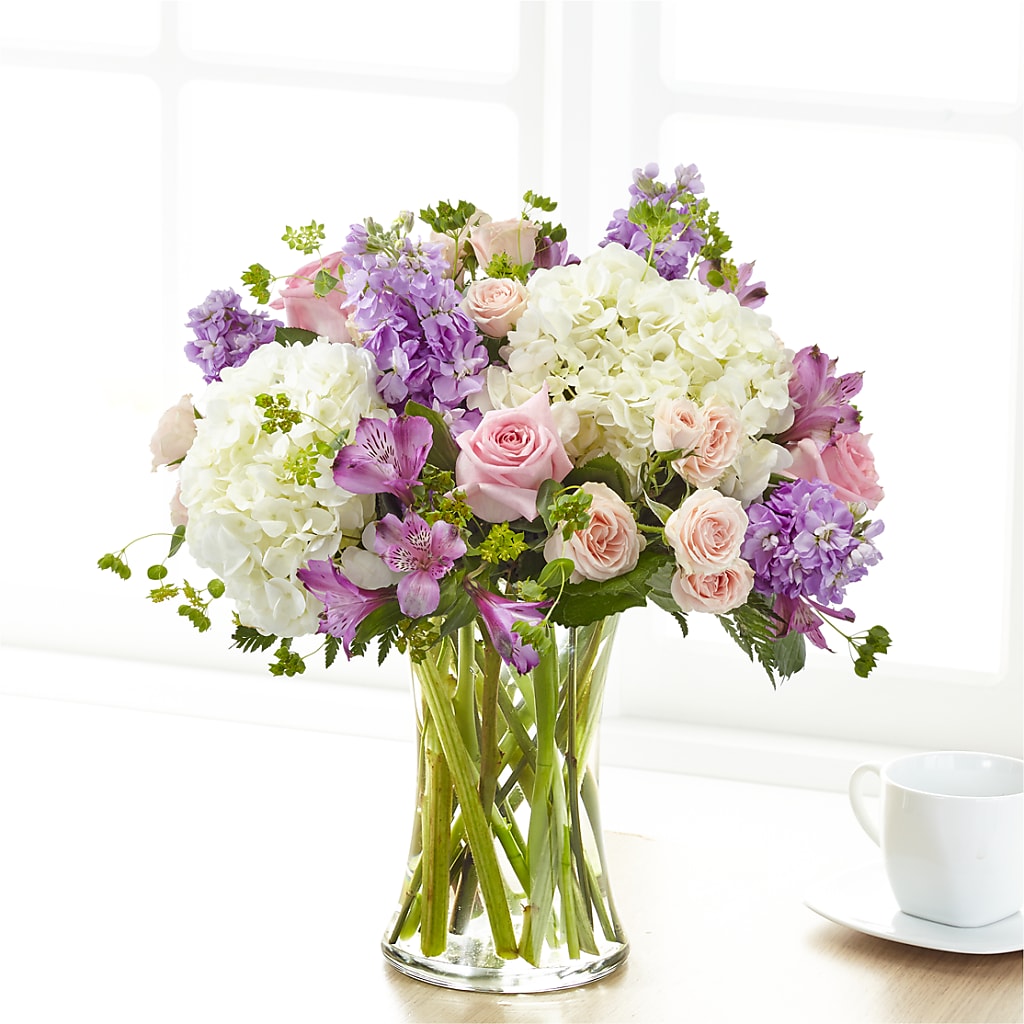 Shared Sentiment Bouquet – SHAW'S, West Bridgewater MA