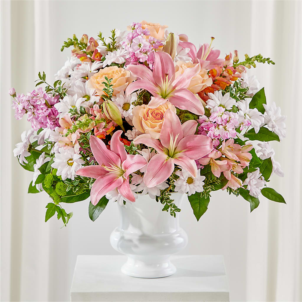 Heartfelt Gesture Urn Arrangement – SHAW'S, West Bridgewater MA