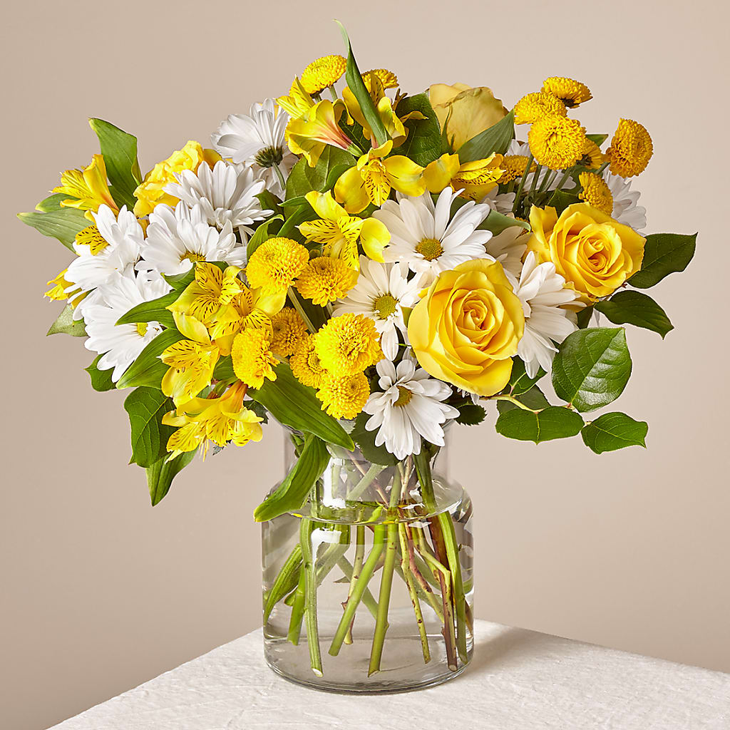 Sunny Sentiments Bouquet – SHAW'S, West Bridgewater MA