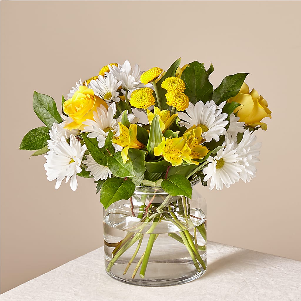 Sunny Sentiments Bouquet – SHAW'S, West Bridgewater MA