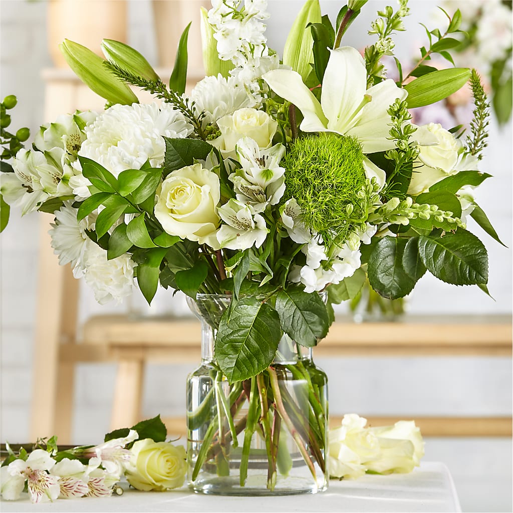 Classic Ivory – A Florist Original – SHAW'S, West Bridgewater MA