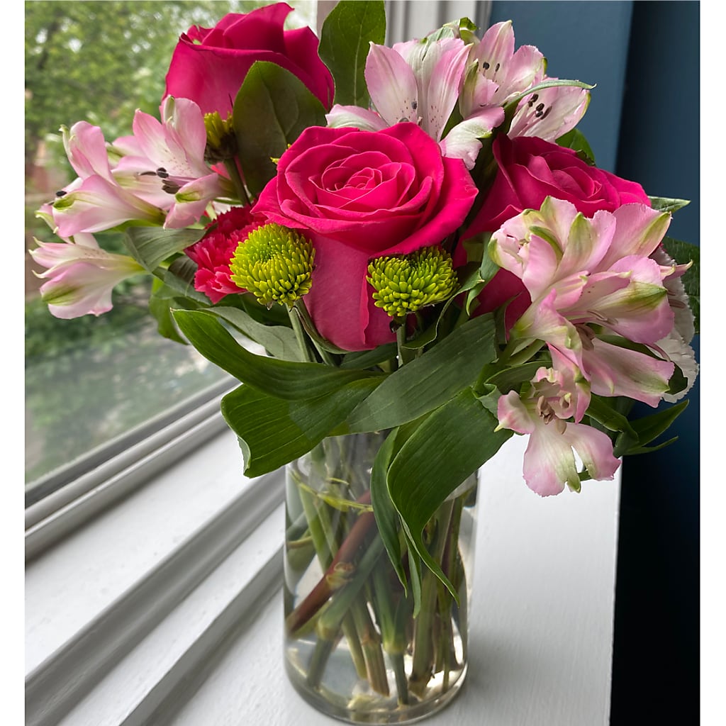 Sweet & Pretty Bouquet – SHAW'S, West Bridgewater MA