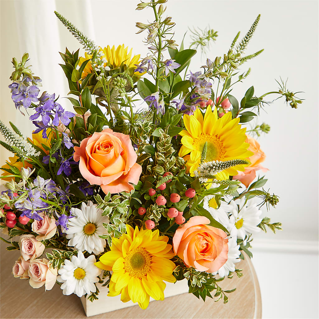 The Good Life Bouquet – SHAW'S, West Bridgewater MA
