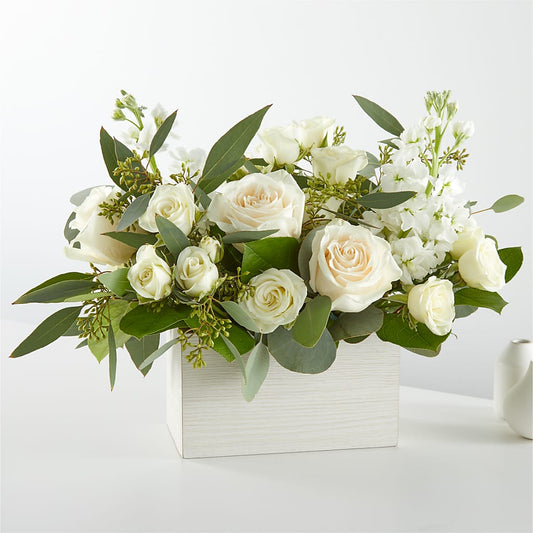 Fresh Linen Box Bouquet – SHAW'S, West Bridgewater MA