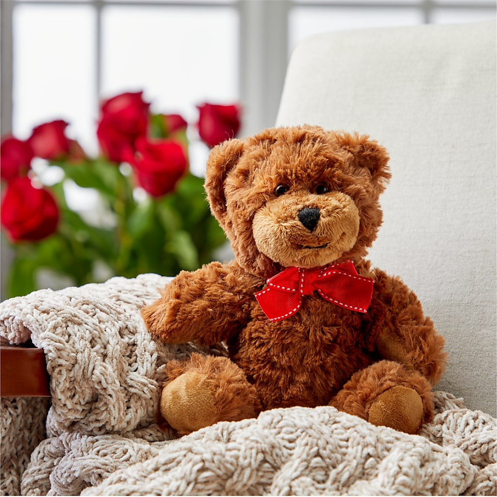 Romantic Long Stem Red Rose Bouquet Bundles – SHAW'S, West Bridgewater MA