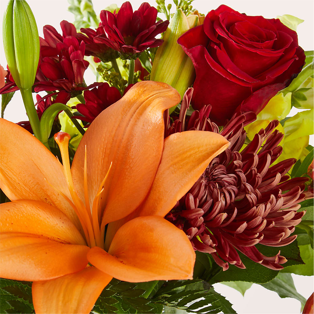 Sweater Season - A Florist Original – SHAW'S, West Bridgewater MA