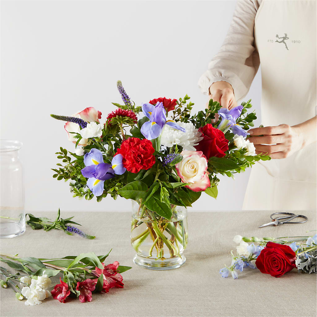Star Spangled - A Florist Original – SHAW'S, West Bridgewater MA