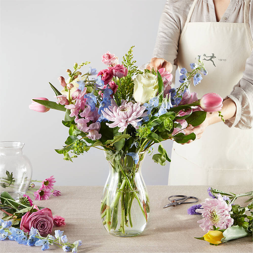 Pastel Tradition - A Florist Original – SHAW'S, West Bridgewater MA