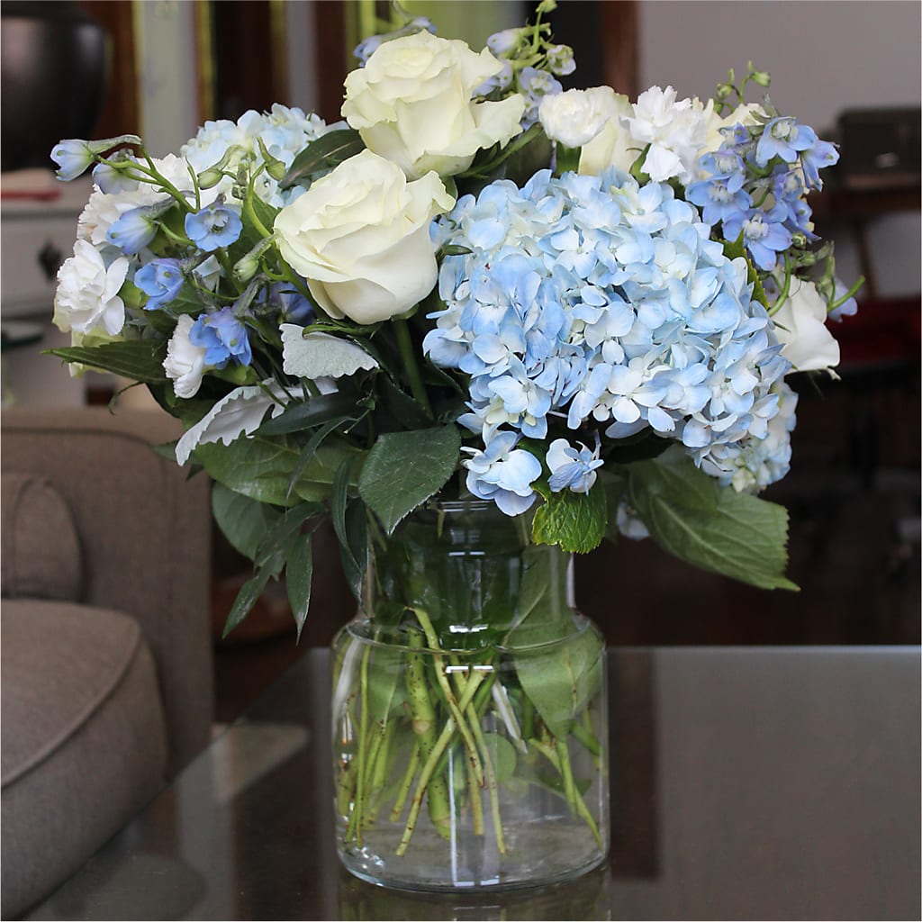 Clear Skies Bouquet – SHAW'S, West Bridgewater MA