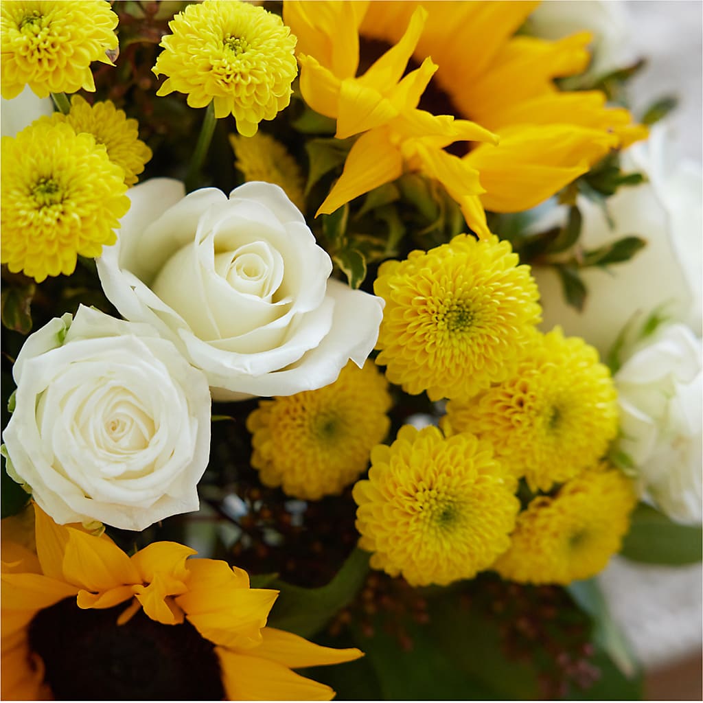 Luminous Morning Bouquet – SHAW'S, West Bridgewater MA