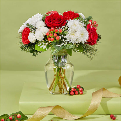 Chance of Flurries Bouquet – SHAW'S, West Bridgewater MA