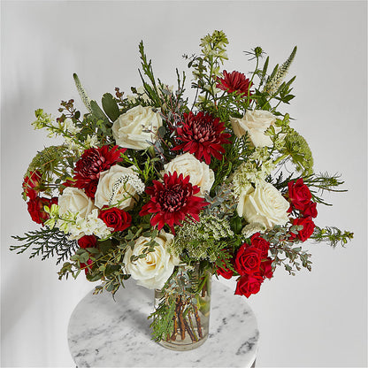 Favorite Traditions Bouquet – SHAW'S, West Bridgewater MA