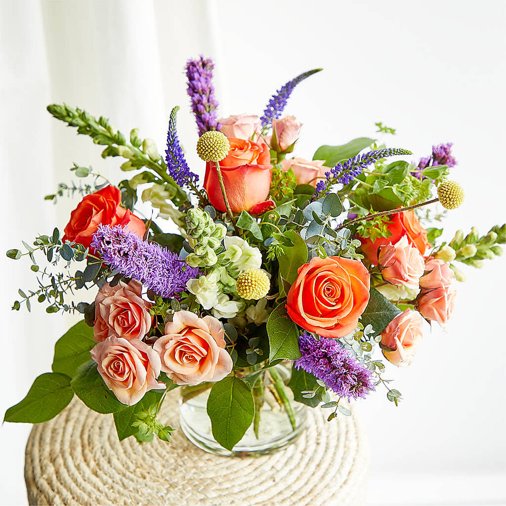 The Standout Bouquet – SHAW'S, West Bridgewater MA