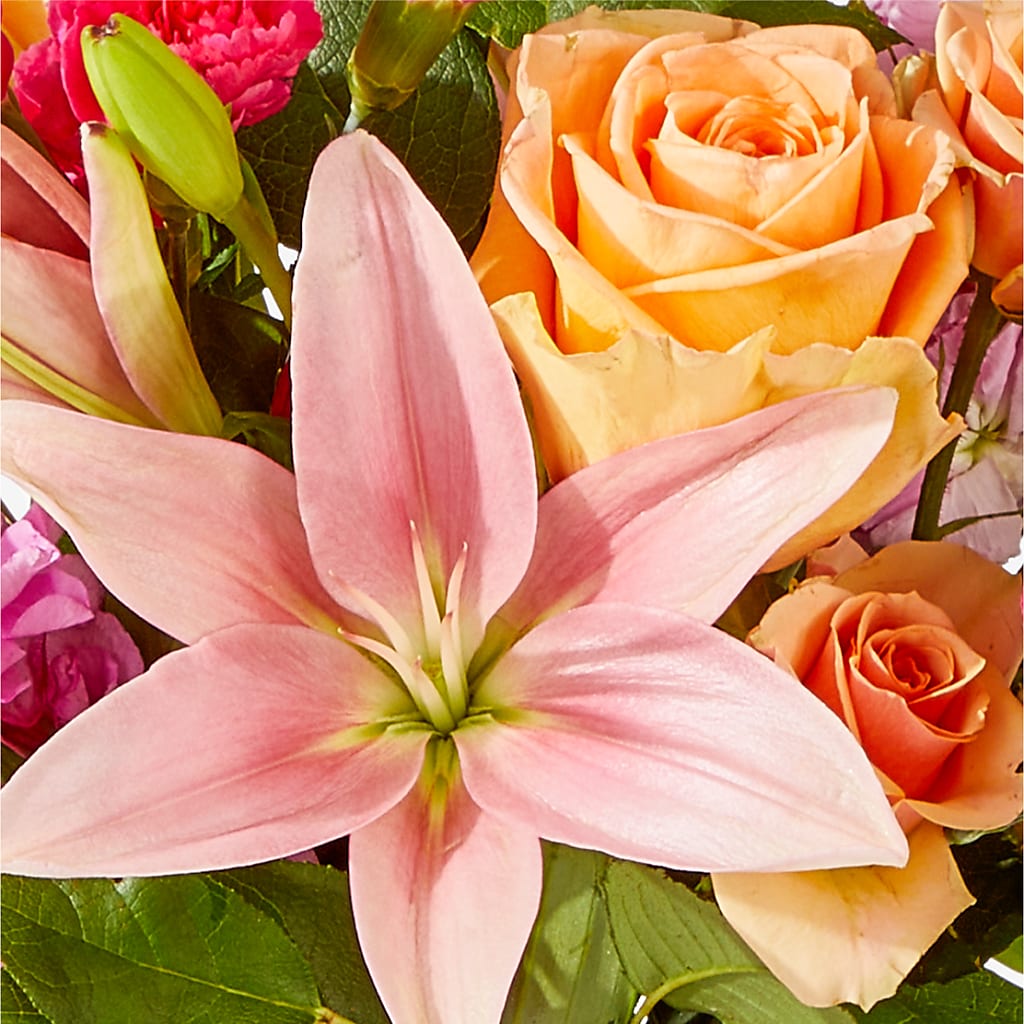 Bisous Bouquet – SHAW'S, West Bridgewater MA
